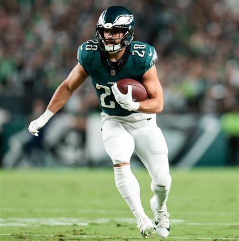 Ben VanSumeren injury: Eagles fullback out for season [UPDATE ...