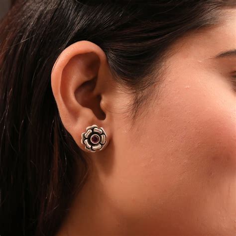 925 Sterling Silver Flower Shape Studs – Joharcart