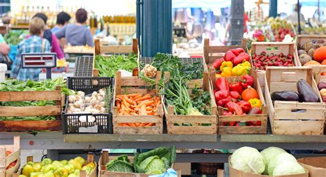 Locally Grown Produce 的图像结果