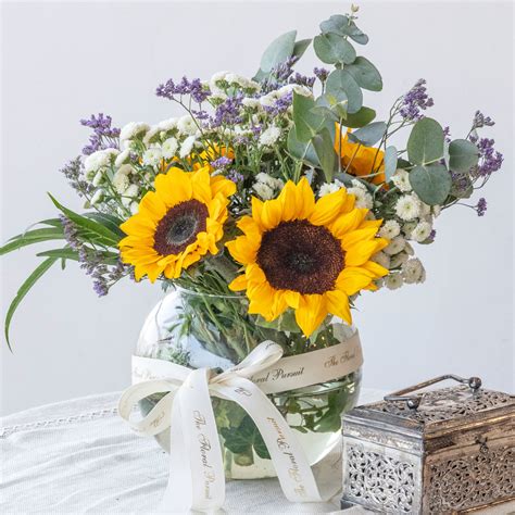 Maize (All Round) – Floral Pursuit Private Limited