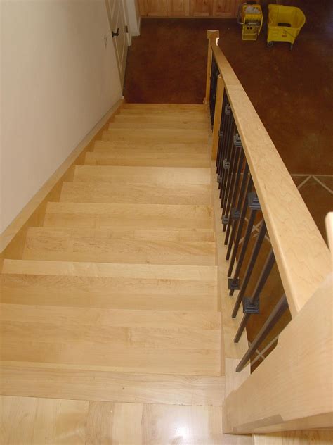 Interior stair banister gallery. Maple wood stairs and railings. Open ...