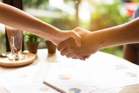 Busuness Table 的图像结果