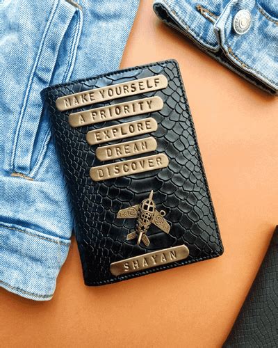Passport Holder Men | TPC Gifts