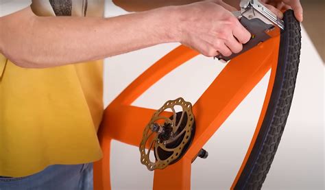 Inventor Makes Triangle-Wheeled Cycle