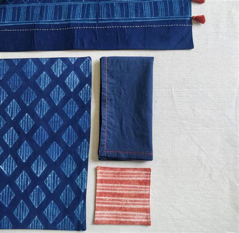 TABLE LINENS (set of 19 pcs) – VILAASINIE