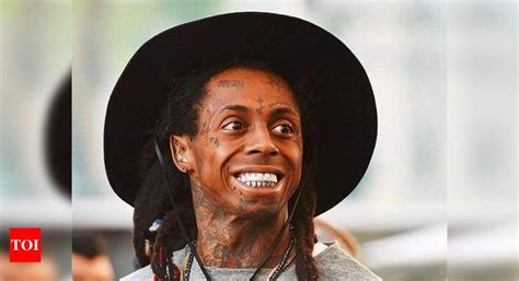 Lil Wayne storms off stage during performance | English Movie News ...