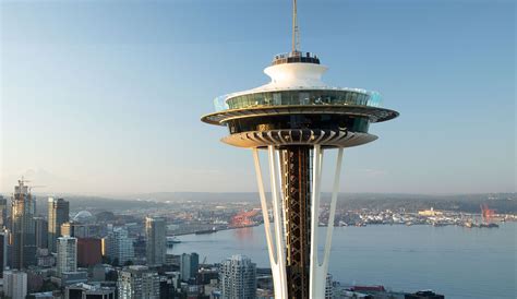 Seattle's Most Scenic Spots for a Drink | Cocktail Bars | Andrew Harper