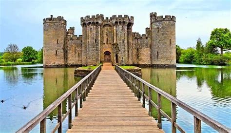 Castles In Texas: 6 Mind Blowing Pieces Of History In Texas!