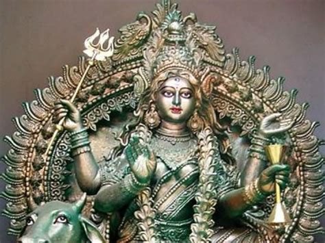 Chaitra Navratri 8th Day: मां के आठवें रूप महागौरी का पूजन करता है सभी ...