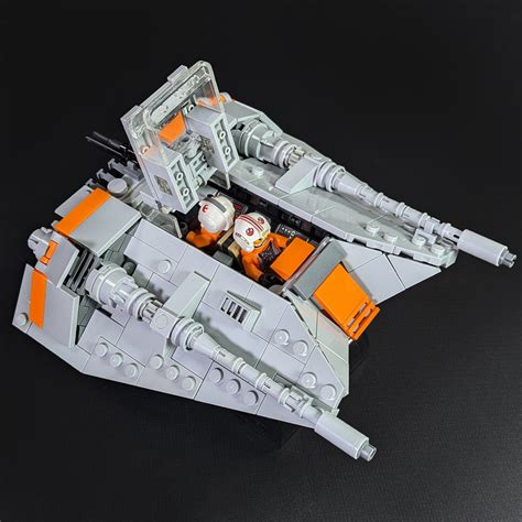 Snowspeeder - Minifig Scale – Brick Vault
