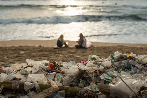 Bali's Fight Against Marine Plastic Pollution: A Model for Sustainable ...