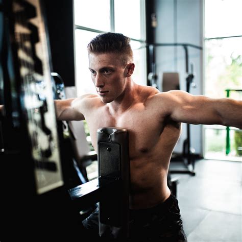 7 Powerful Bodybuilding Back Exercises for Strength and Size – Swolverine