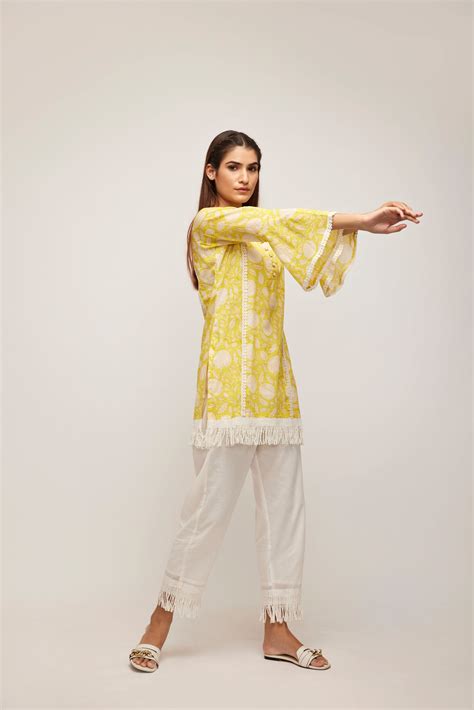 Lemon Jhaal Short Kurta Set – Priya Keswani Label