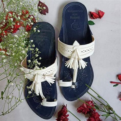 Alphabet Kolhapuri White and Blue – irasoles