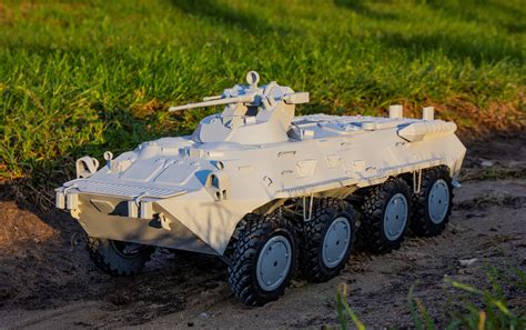 3D file RC model BTR 82 in scale 1/16. 🚀・3D printer design to download ...