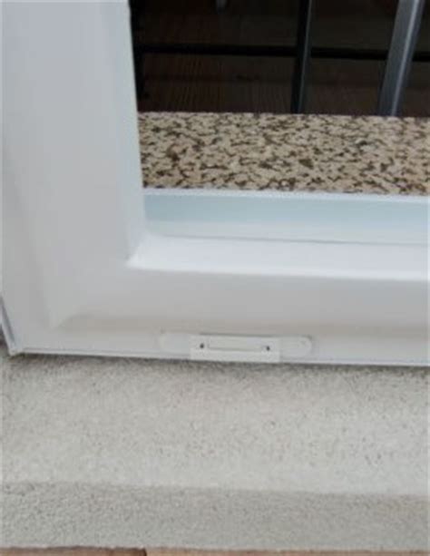 Vinyl Window Spring Repair 的图像结果