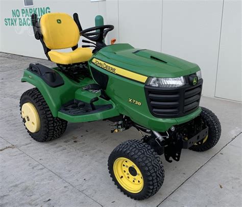 John Deere X738 4WD 的图像结果