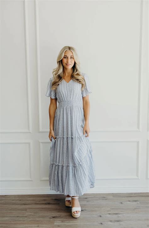 Buy the latest modest women’s dresses, tops and skirts | JanieLanie