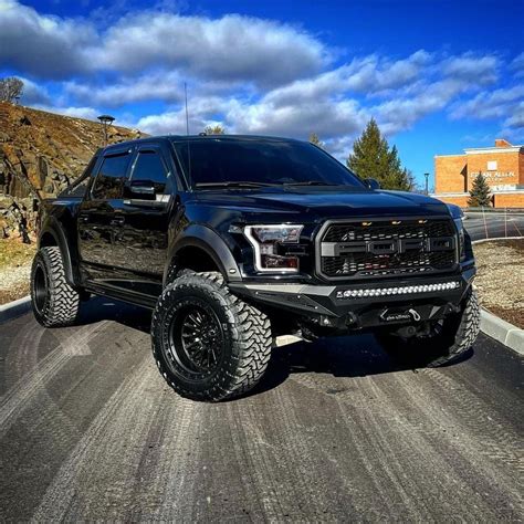 Ford Raptor Truck