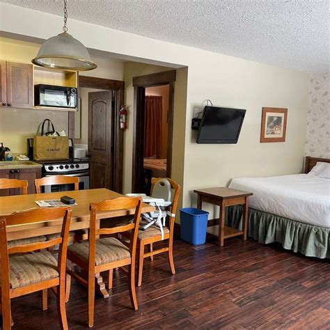 The Aspen and Aspen Village – Concierge Realty