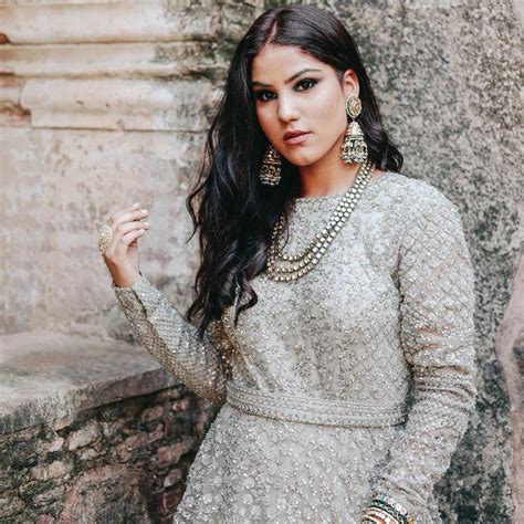 This 10 Photoshoot Clothing Ideas the Bride Must Consider Before Her D-day