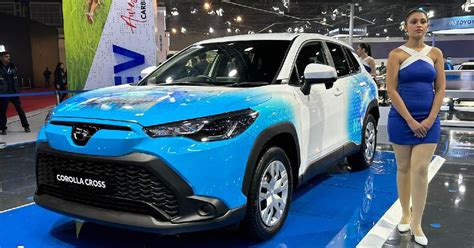 Unique Toyota Corolla Cross Hydrogen Vehicle at Auto Expo 2023 » Car ...