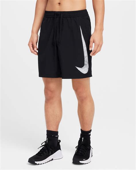 Nike Form Swoosh Men's Dri-FIT 18cm (approx.) Unlined Versatile Shorts ...