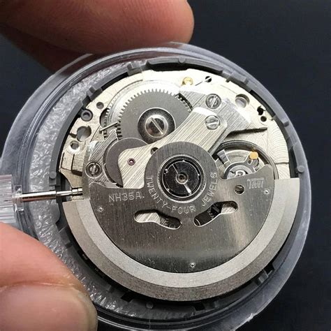 Accessible, fiable, imbattable : tout savoir sur le mouvement Seiko ...
