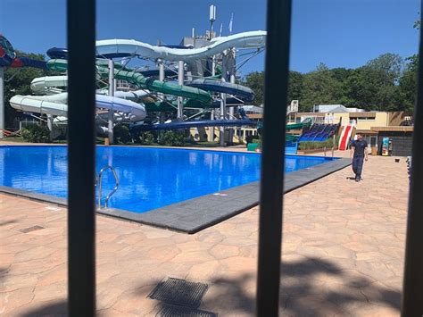 Duinrell Holiday Park Pool: Pictures & Reviews - Tripadvisor