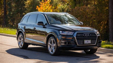 10 Best Used Luxury SUVs Under $30,000