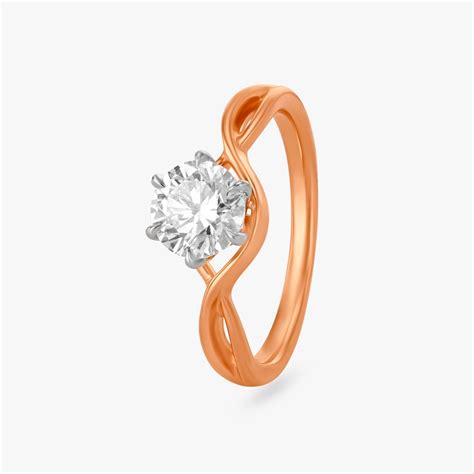 Swirling Elegance Solitaire Finger Ring