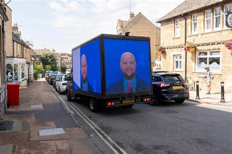 JD Vance's Bald Meme Face Haunts His Lavish U.K. Vacation