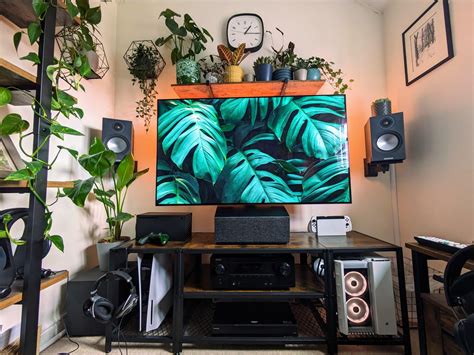 Would I benefit from upward-firing Atmos speakers in such a small room ...