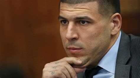 Witness: Aaron Hernandez shot at men after spilled drink in club - ESPN