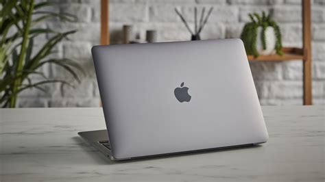 Rezultat imagine pentru M1 MacBook Air Max Tech