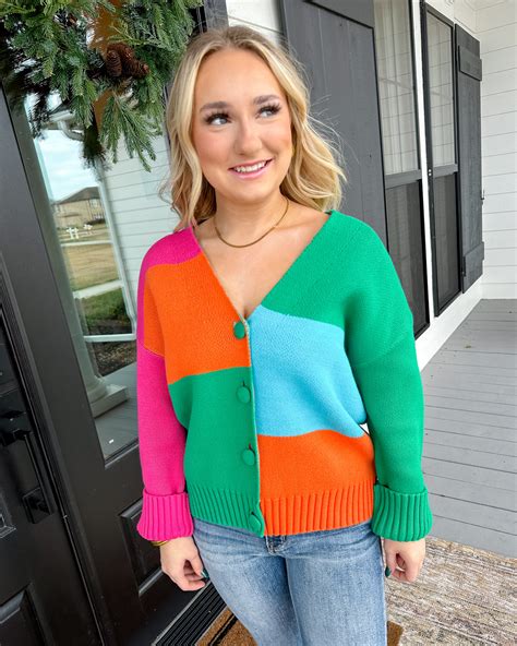 Tops — Page 10 — Gaudie and Company