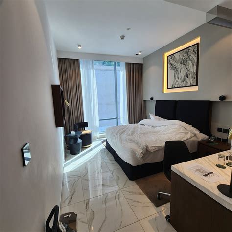 HOLIDAY INN DUBAI VILLAGE CIRCLE BY IHG - Hotel Reviews, Photos, Rate ...