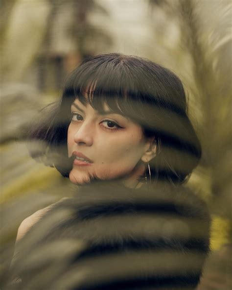 María 🐉 on Instagram: "swoosh 🍃🍃 @yanayatsuk" | María zardoya, Maria ...