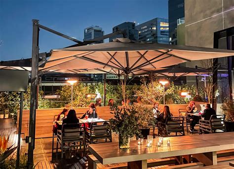 Visita los mejores bares de Santiago