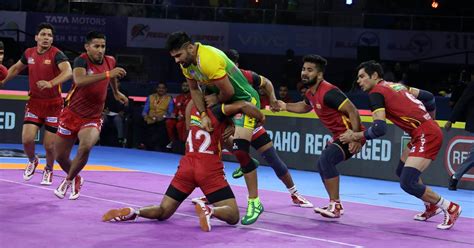 Pro Kabaddi 2019: Defending champs Bengaluru Bull start with win; U ...