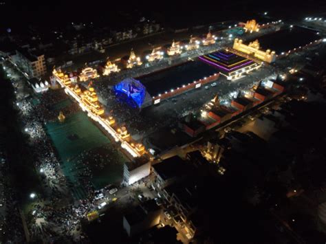 MP celebrates Sharadiya Navratri with grand pandals; Bhopal hosts state ...