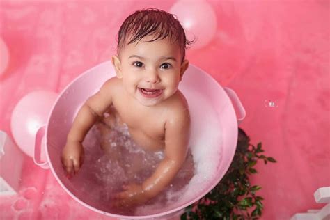 Pink Bath Tub – Artista Prop Shop