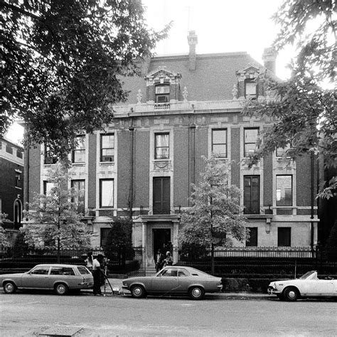 Life as a Bunny: Inside the Early Days of Chicago’s Playboy Mansion and ...