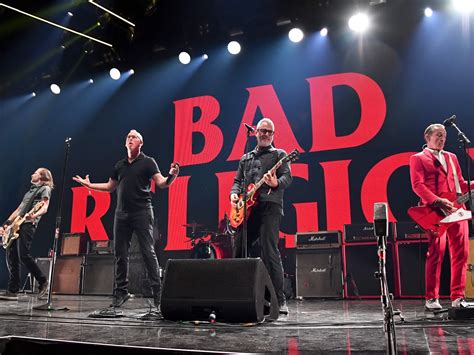 Bad Religion guitarists talk bringing vintage Gibsons on the road: "It ...