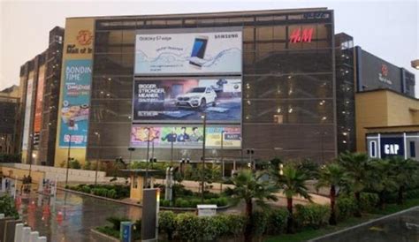 Decathlon Is Giving Out FREE Hiking Bags To Their First 1000 Customers ...