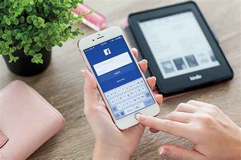 Slay the networking game | Femina.in