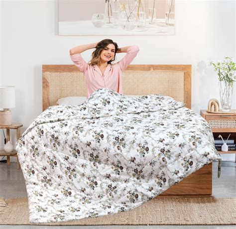 Supreme Home Collective 300 GSM Reversible AC Comforter/Blanket/Quilt ...