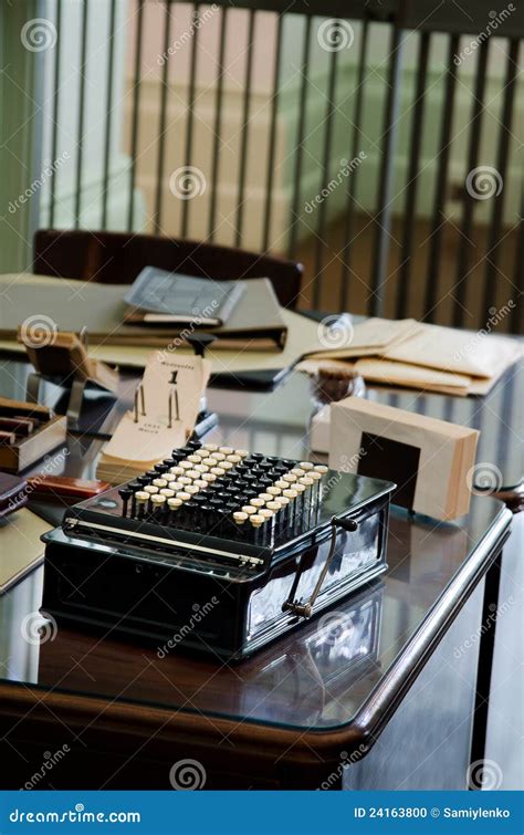 Vintage Adding Machine stock photo. Image of keypad, office - 24163800