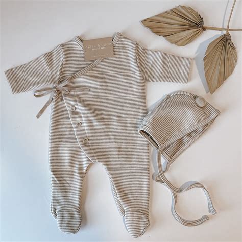 Newborn neutral outfit | Baby going home outfit, Newborn boy clothes ...