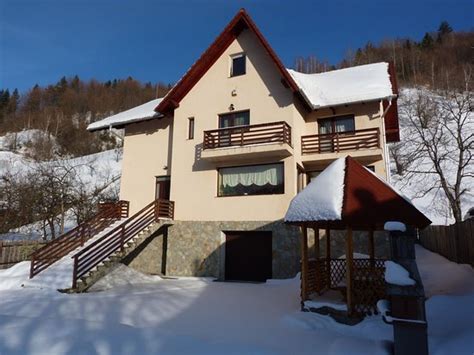 VILLA ROUA (Bran, Transylvania) - Villa Reviews & Photos - Tripadvisor